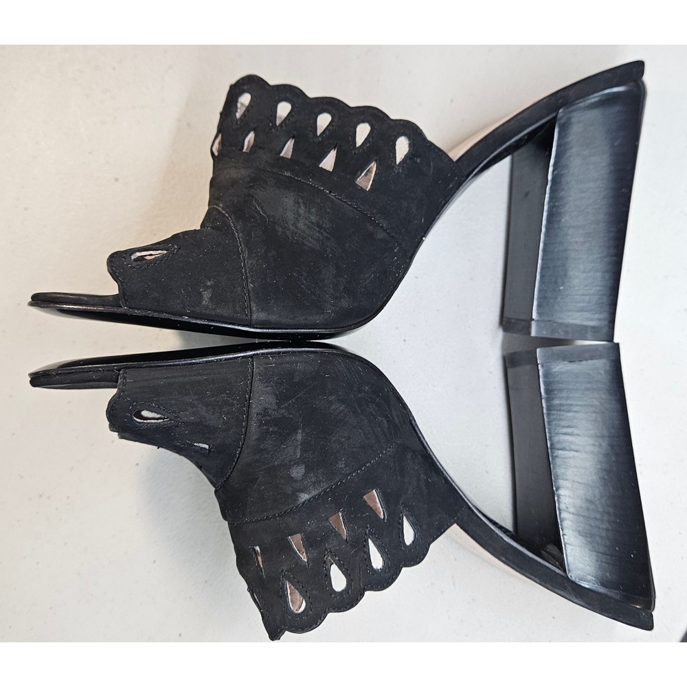 Marc Jacobs Sz 8 Black Suede Laser Cut Out Open Toe Block Heel Mules #381‎